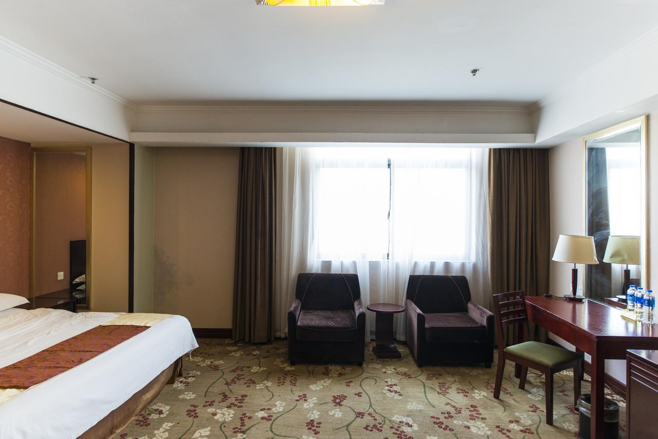 Vienna 3 Best Hotel Shanghai Expo Sanlin Zewnętrze zdjęcie