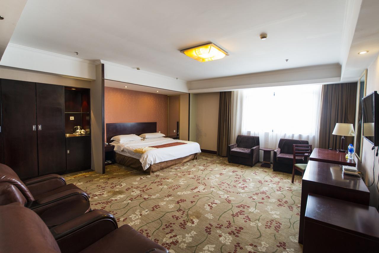 Vienna 3 Best Hotel Shanghai Expo Sanlin Zewnętrze zdjęcie