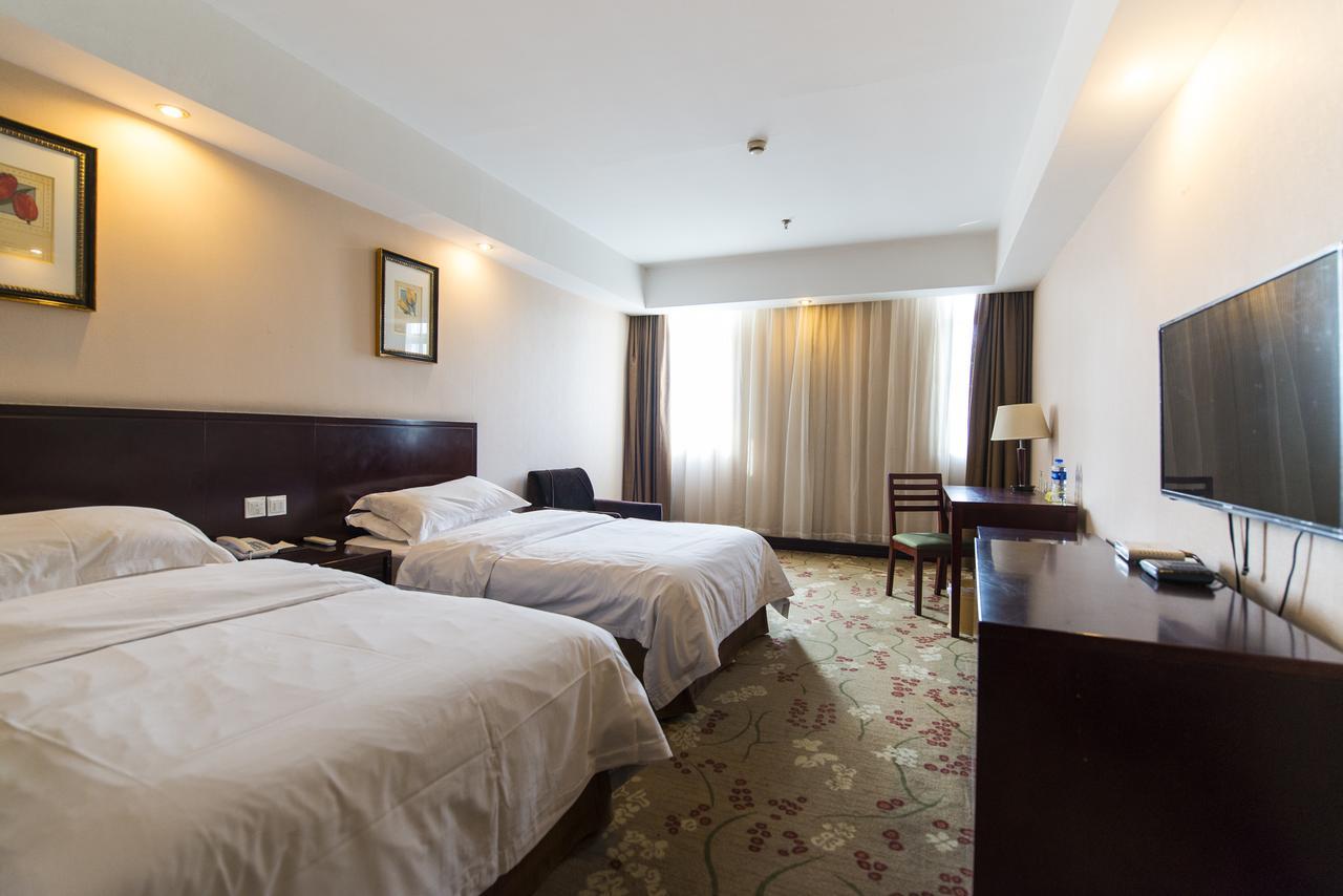 Vienna 3 Best Hotel Shanghai Expo Sanlin Zewnętrze zdjęcie