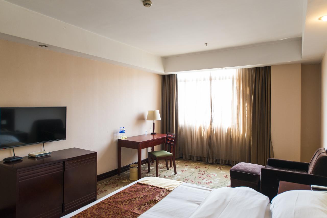 Vienna 3 Best Hotel Shanghai Expo Sanlin Zewnętrze zdjęcie
