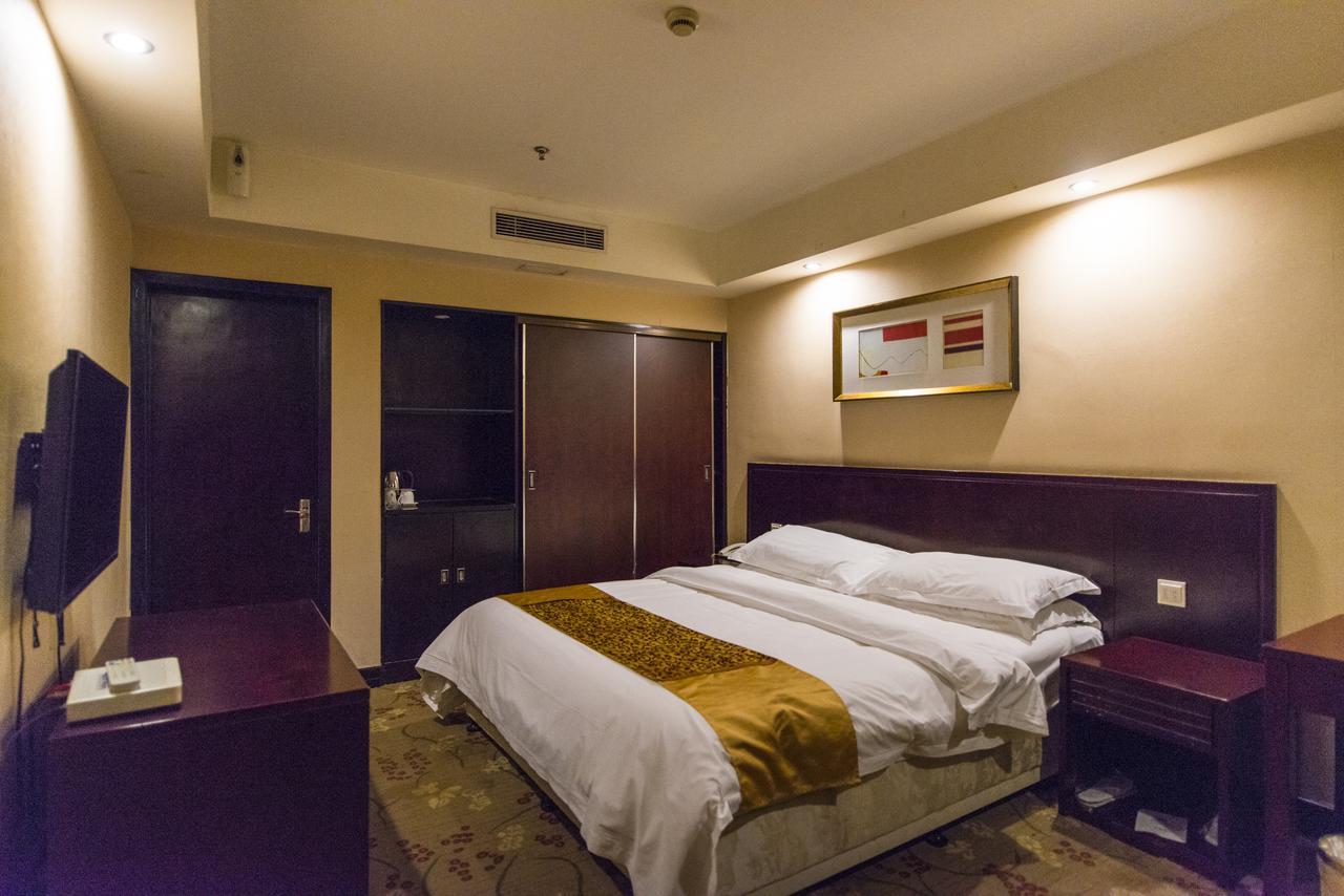 Vienna 3 Best Hotel Shanghai Expo Sanlin Zewnętrze zdjęcie