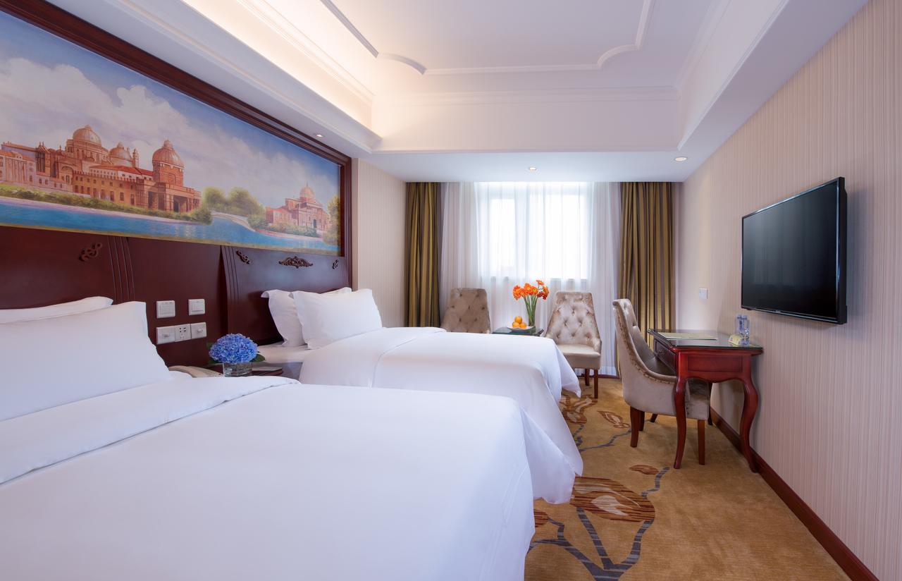 Vienna 3 Best Hotel Shanghai Expo Sanlin Zewnętrze zdjęcie