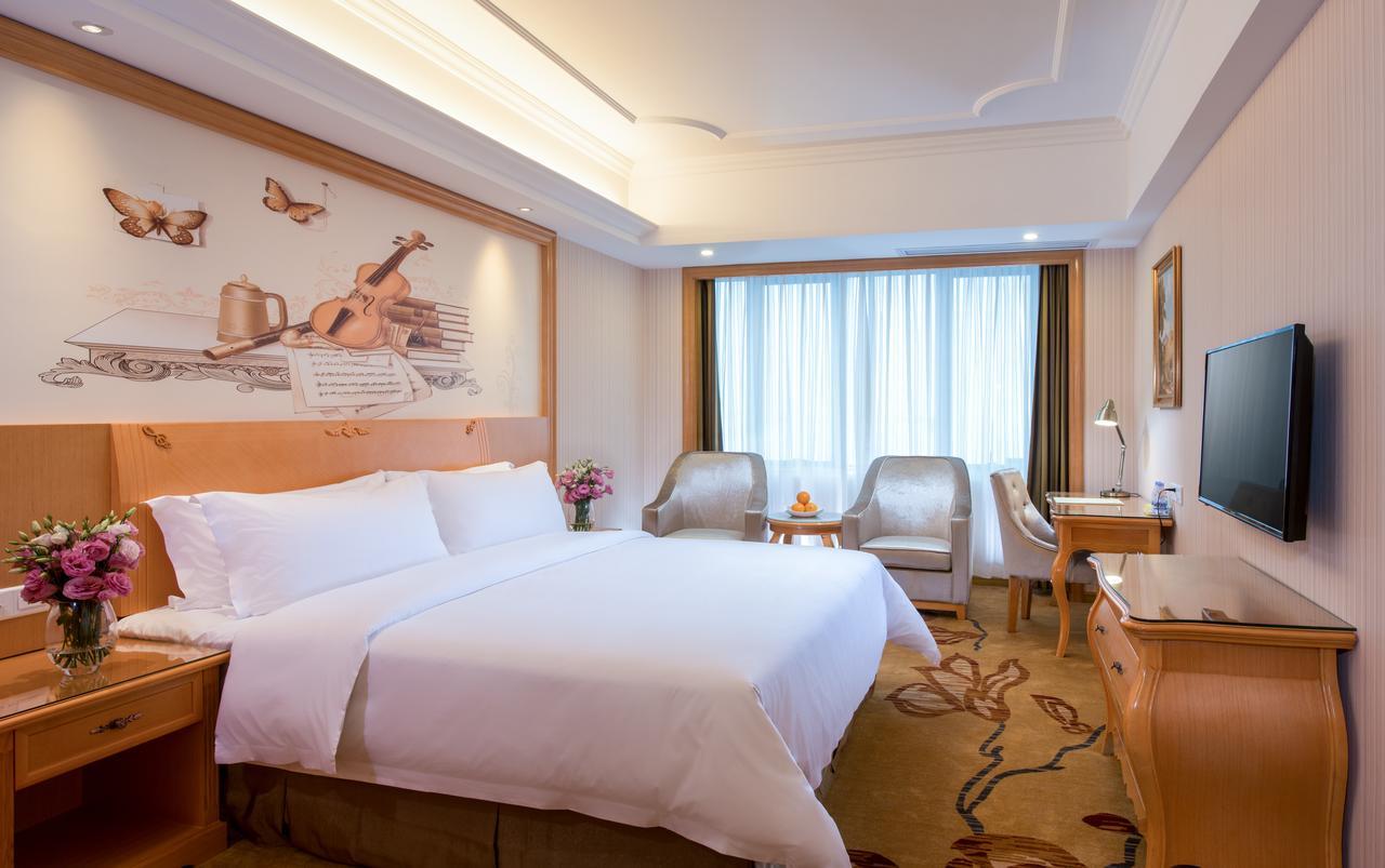 Vienna 3 Best Hotel Shanghai Expo Sanlin Zewnętrze zdjęcie