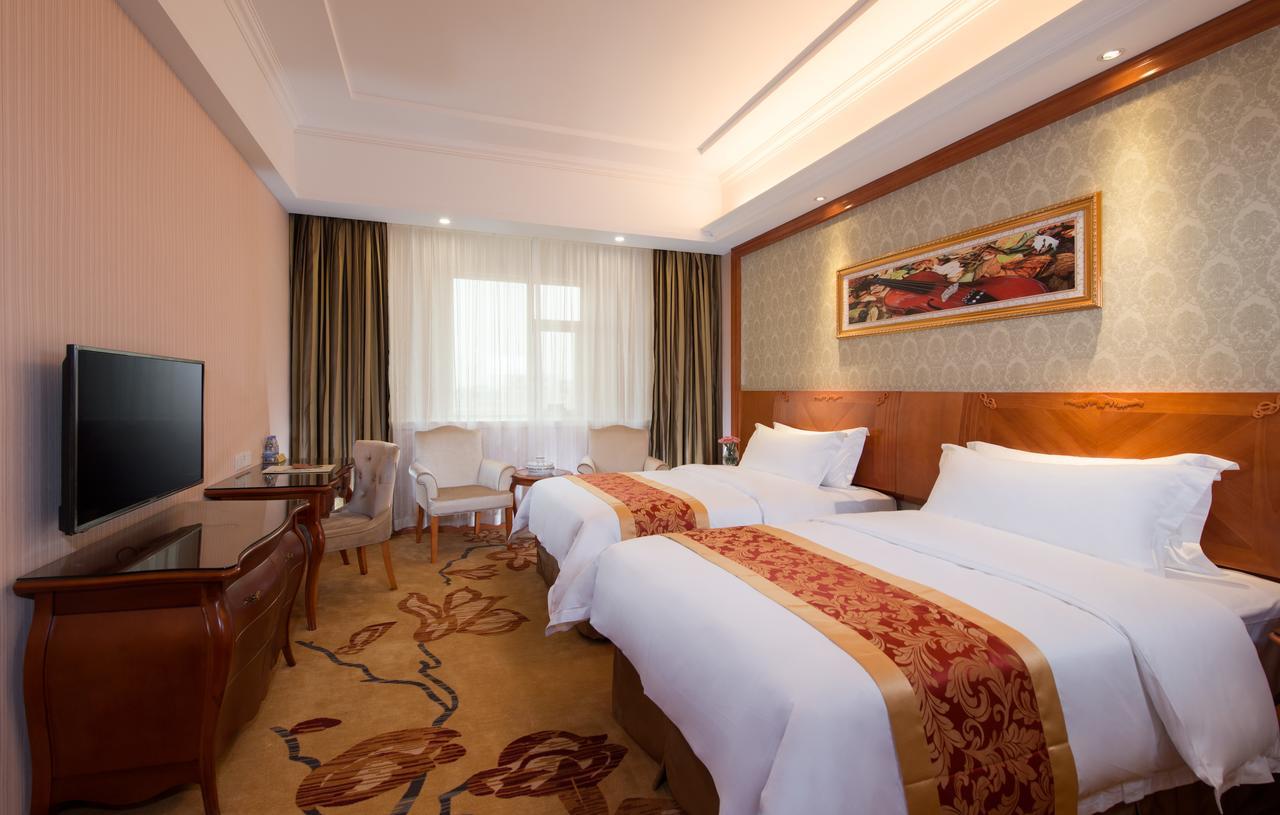 Vienna 3 Best Hotel Shanghai Expo Sanlin Zewnętrze zdjęcie