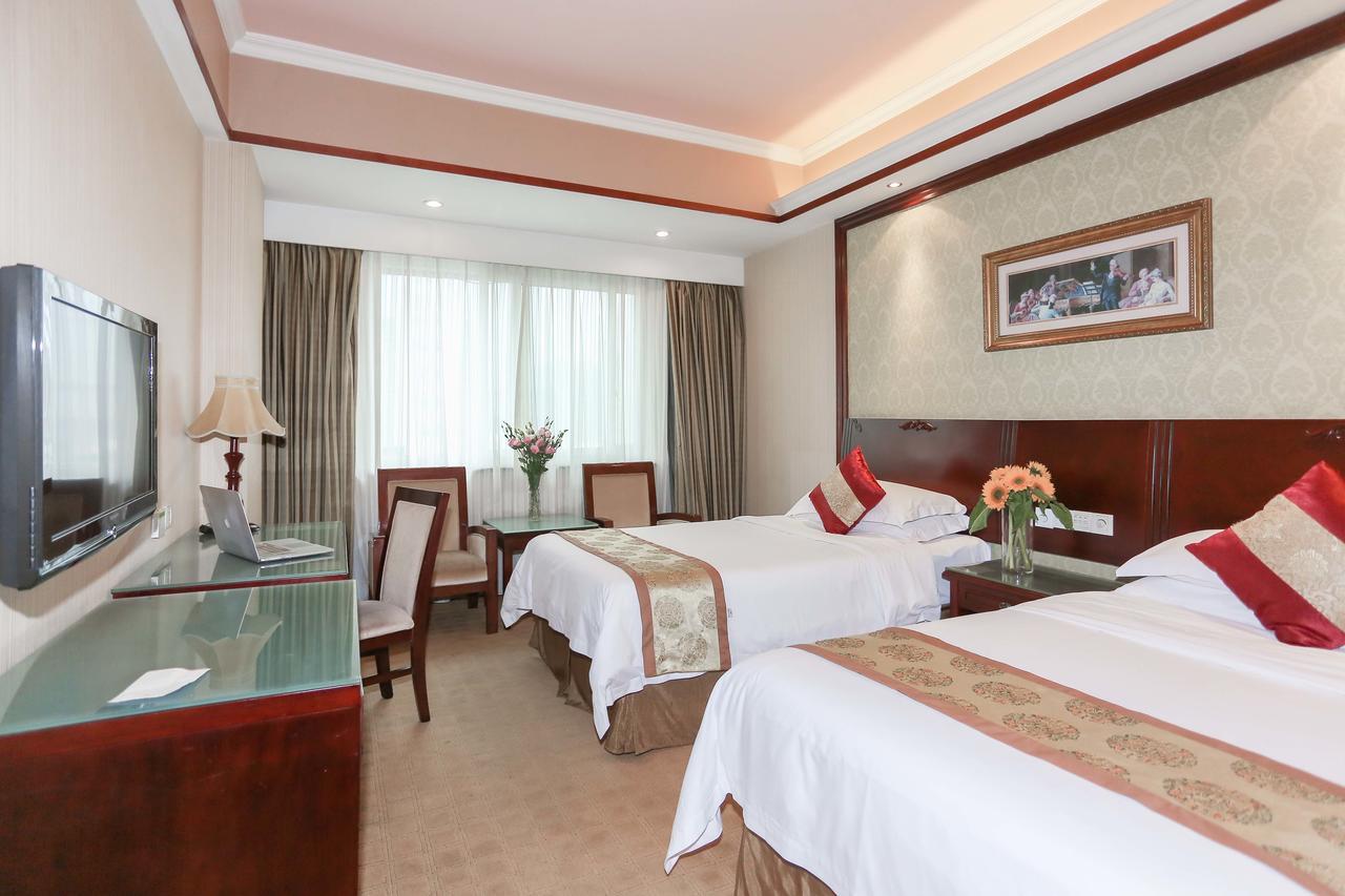Vienna 3 Best Hotel Shanghai Expo Sanlin Zewnętrze zdjęcie